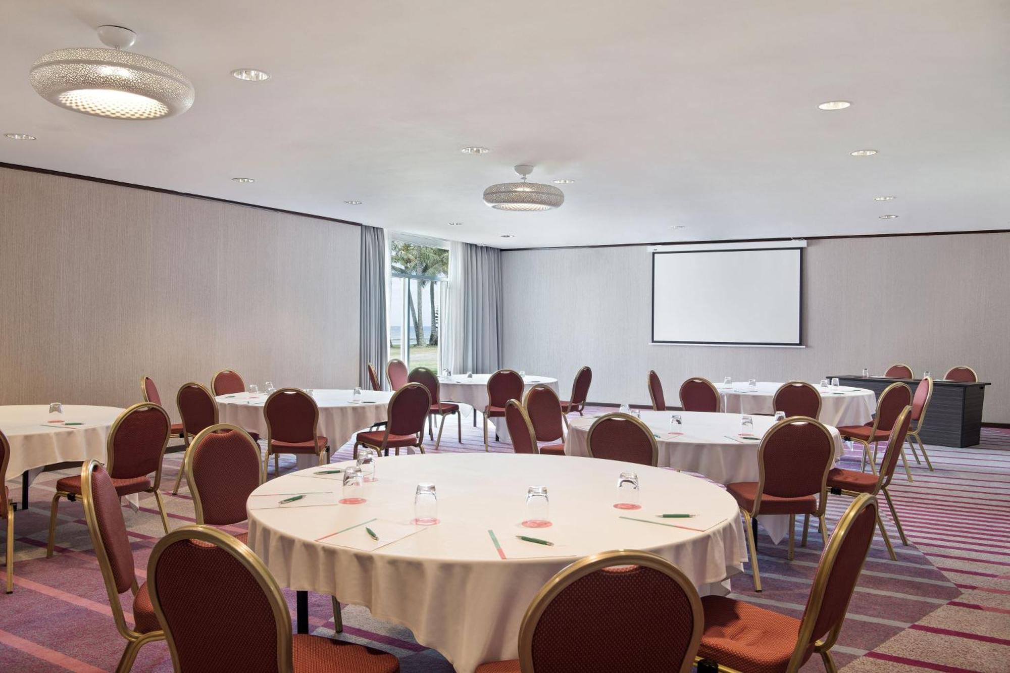 Le Meridien Noumea Resort & Spa Екстер'єр фото